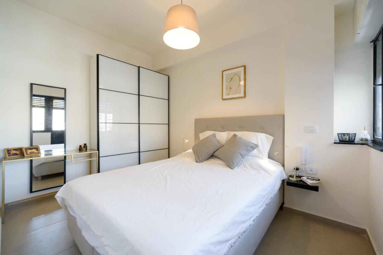 16 Harakevet Street - By Beach Apartments Tlv เทลอาวีฟ ภายนอก รูปภาพ